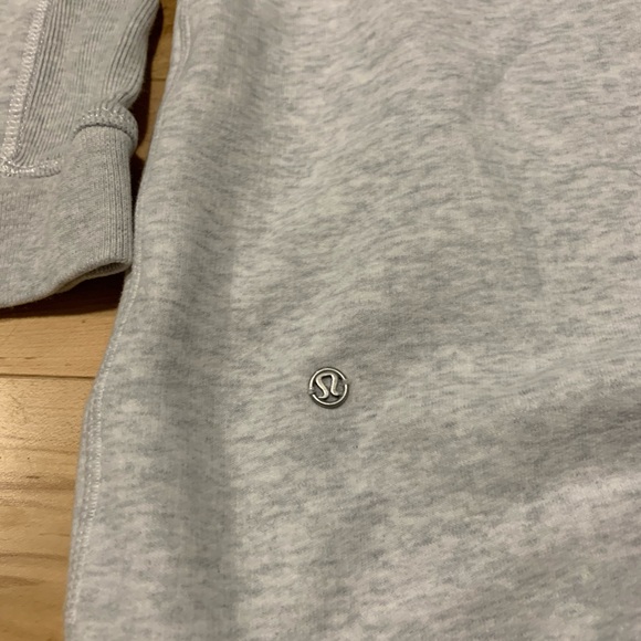 Lululemon Sweatshirt - Picture 3 of 3
